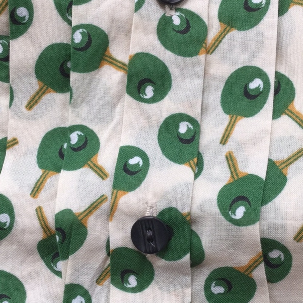 Cute button down tank blouse size 2 - Picture 4 of 4